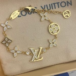 Womans LV bracelet